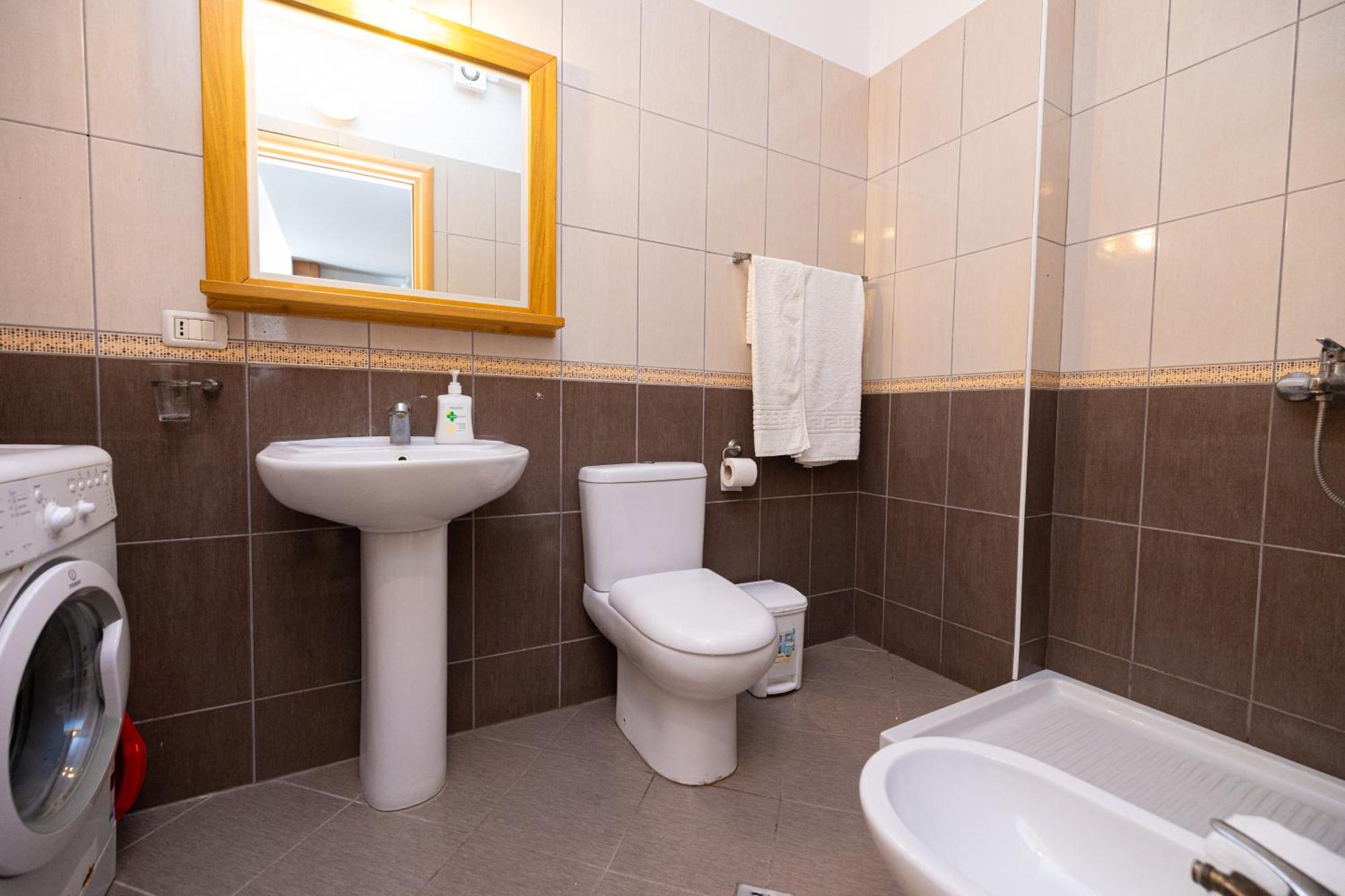 Lucas Apartments Rental Vlorë 외부 사진